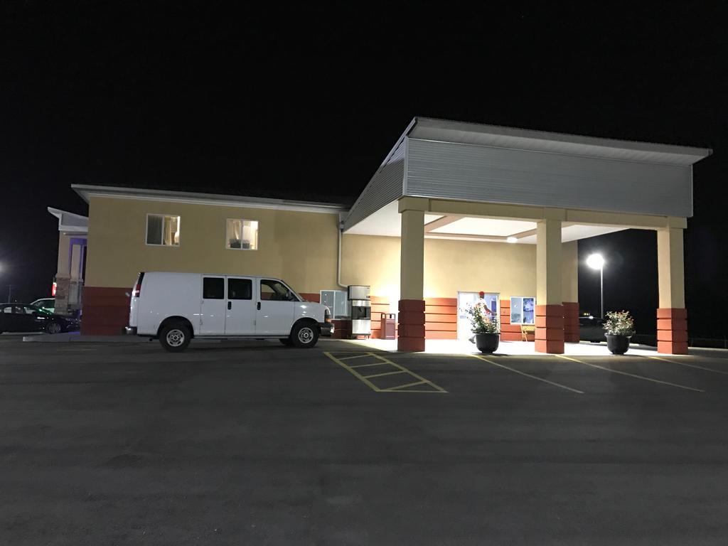 Lotus Inn And Suites Нэшвилл Экстерьер фото
